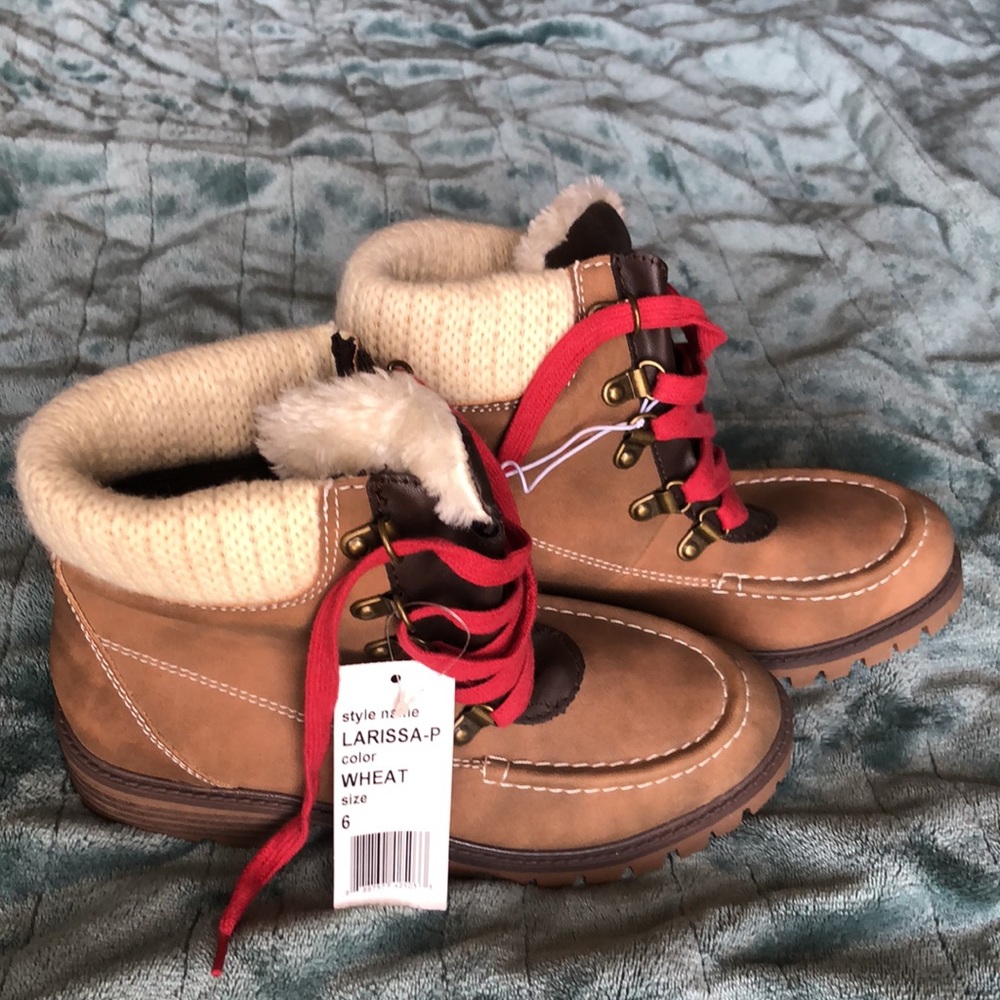 🔥NEW Larissa boots - Picture 2 of 6